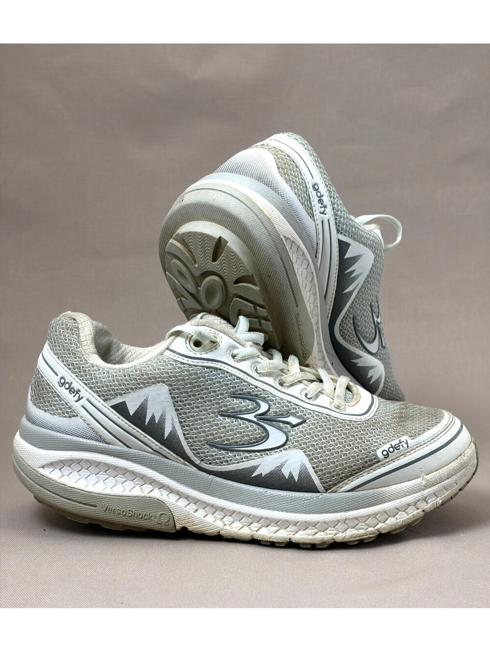 Gravity Defyer Gdefy Womens 8 M VersoShock Gray White Walking Shoes TB9024FWS-M